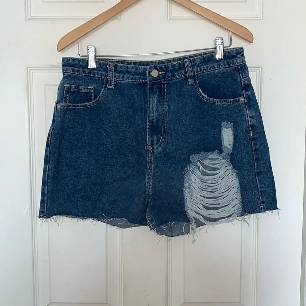 Prettylittlething Distressed Denim Mom Shorts